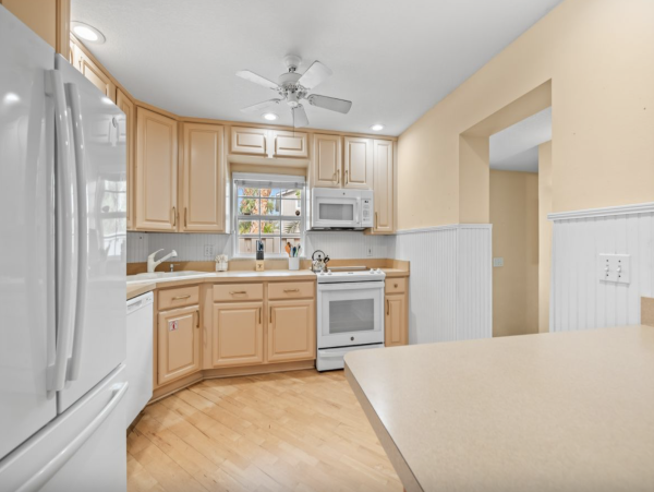 Lido Key Vacation Home with 2 Bedroom and Private Pool